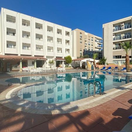 קוסדסי Oya Family Suites מראה חיצוני תמונה