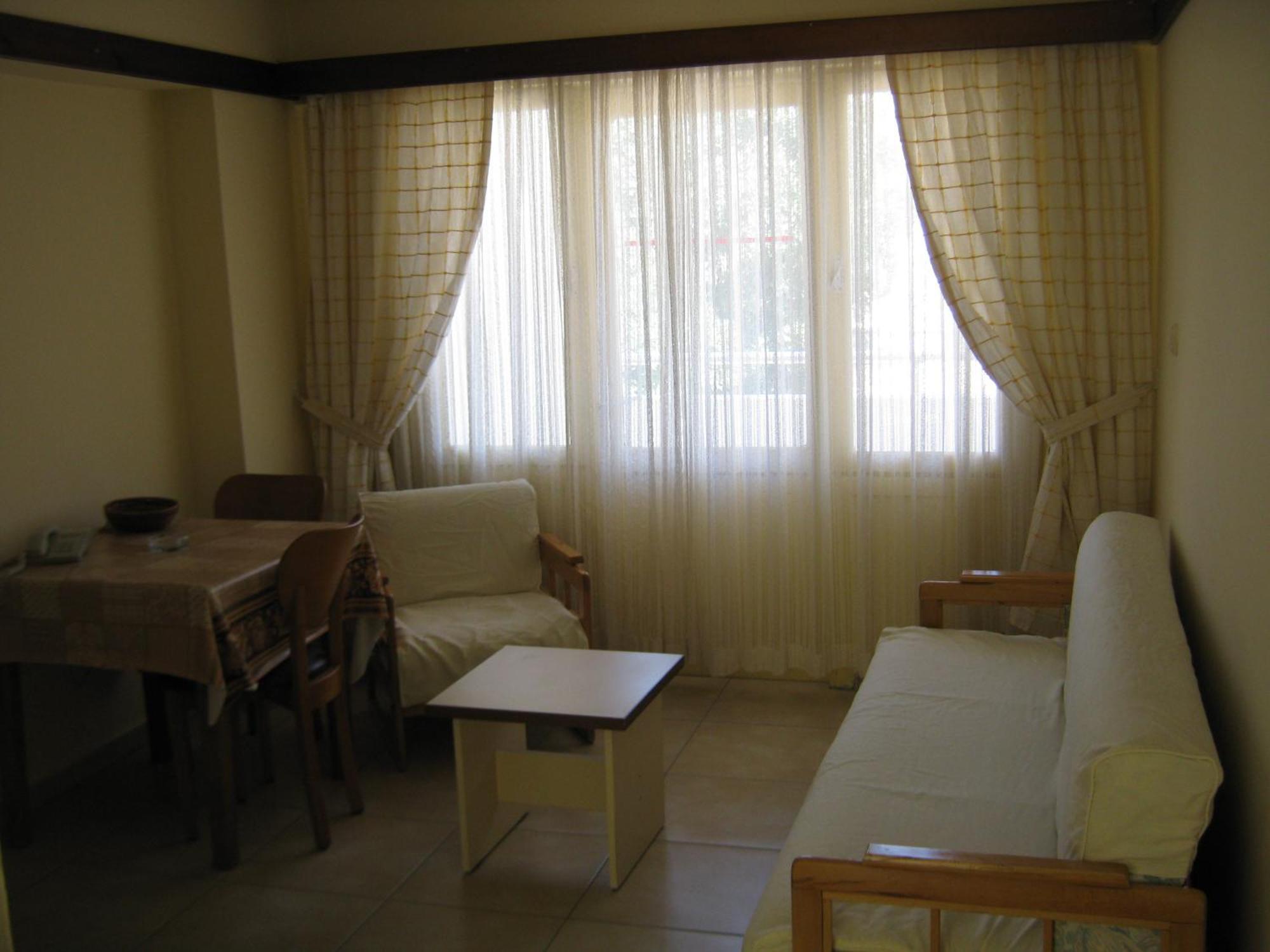 קוסדסי Oya Family Suites מראה חיצוני תמונה