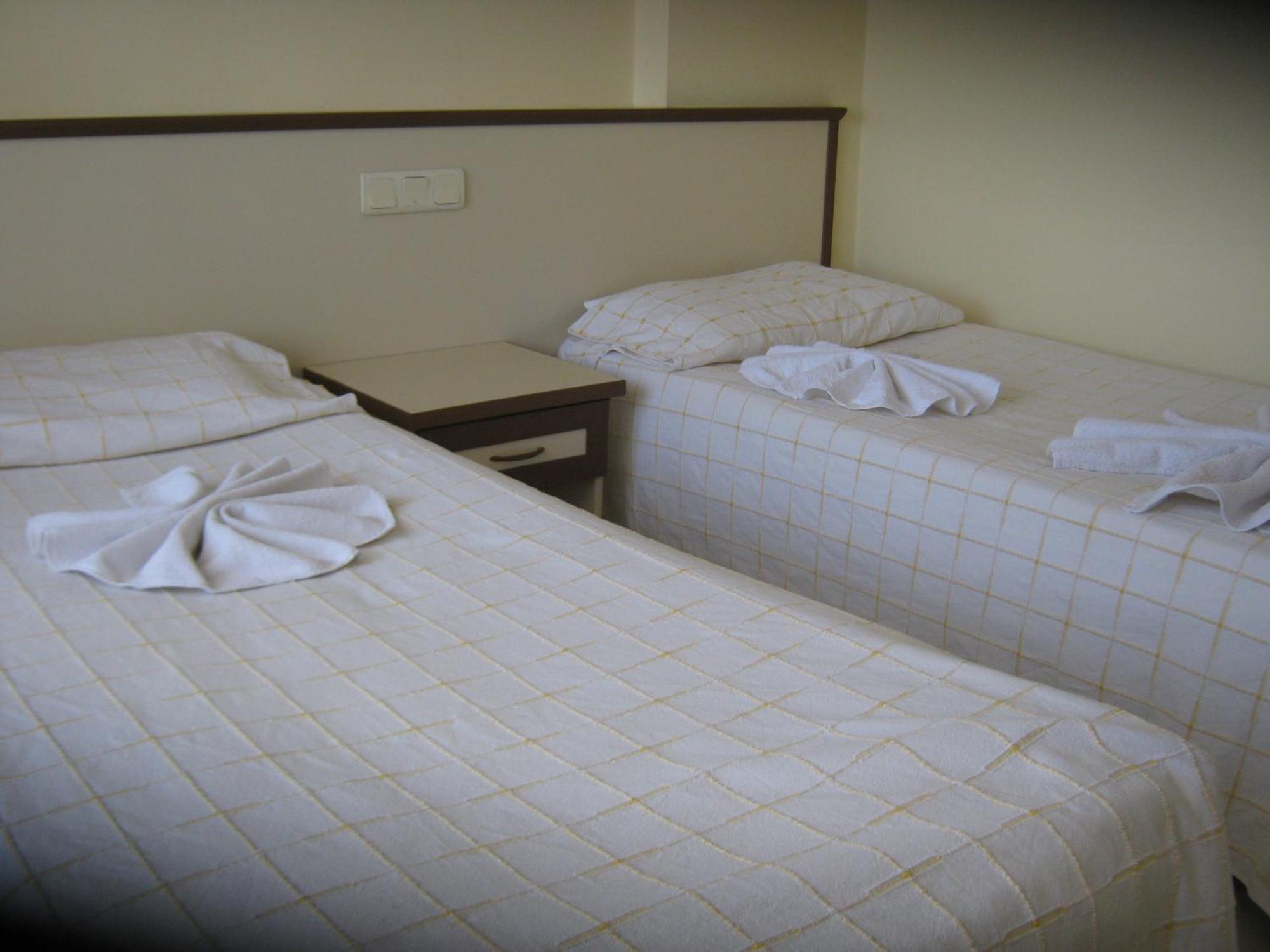 קוסדסי Oya Family Suites מראה חיצוני תמונה