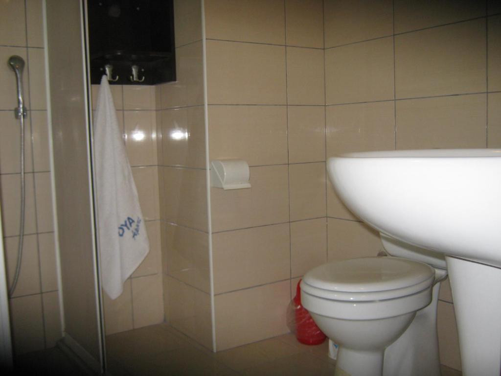 קוסדסי Oya Family Suites חדר תמונה