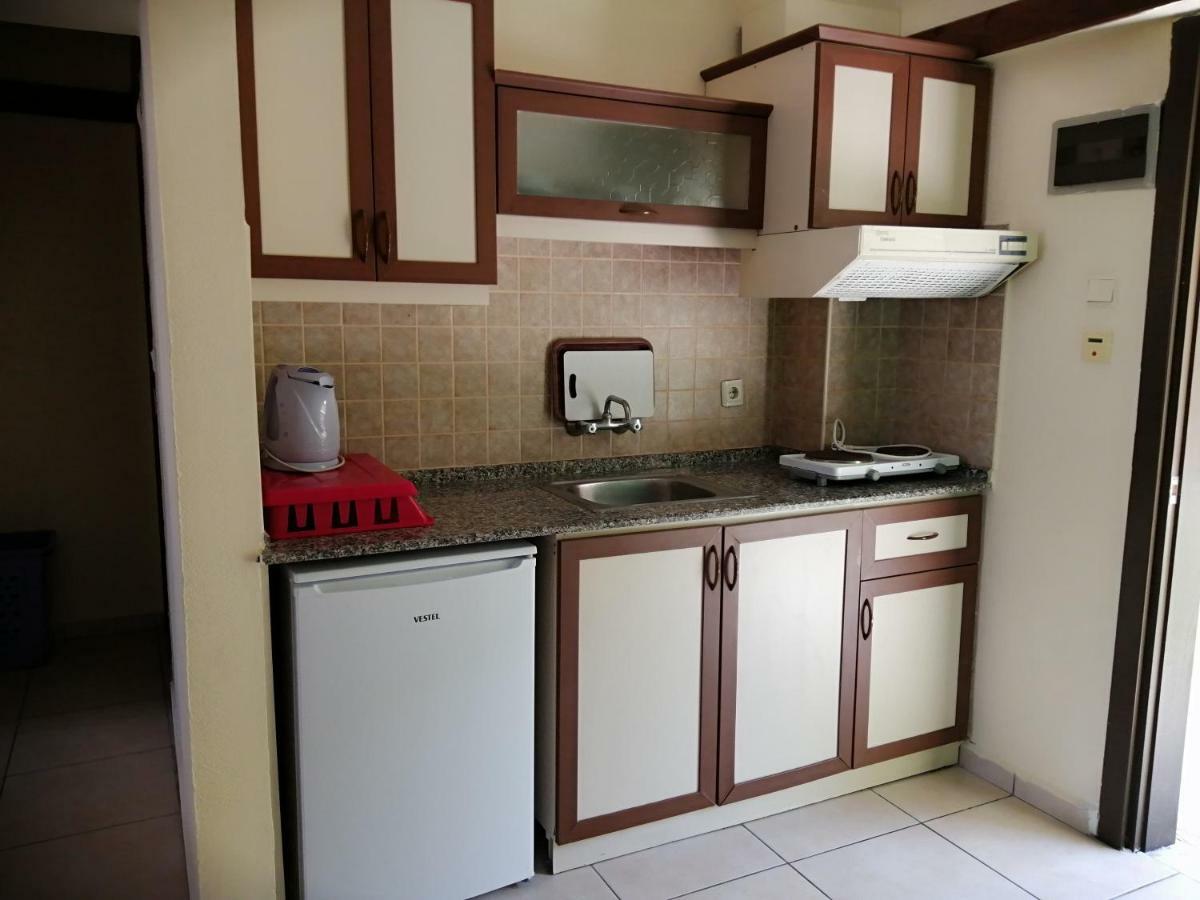קוסדסי Oya Family Suites מראה חיצוני תמונה
