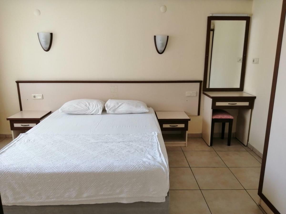 קוסדסי Oya Family Suites מראה חיצוני תמונה
